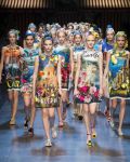 Dolce &amp; Gabbana SS 2016 MFW access to view full gallery. #DolceandGabbana #MFW15